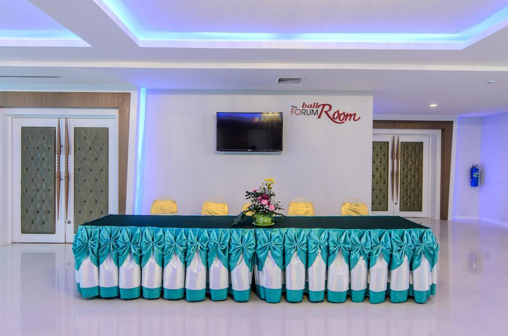 The Paradiso Jk Design Hotel Nakhon Sawan Extérieur photo