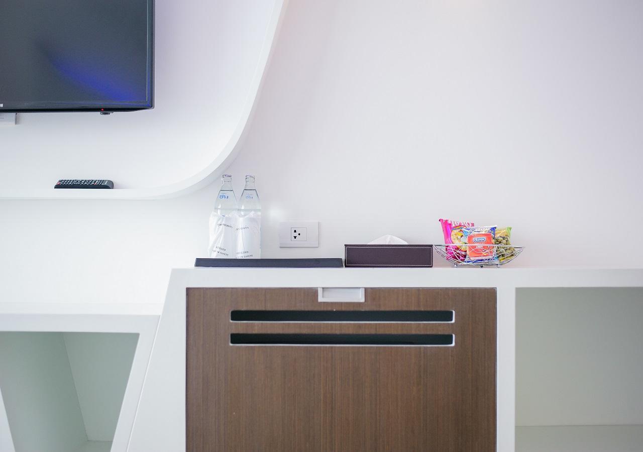 The Paradiso Jk Design Hotel Nakhon Sawan Extérieur photo