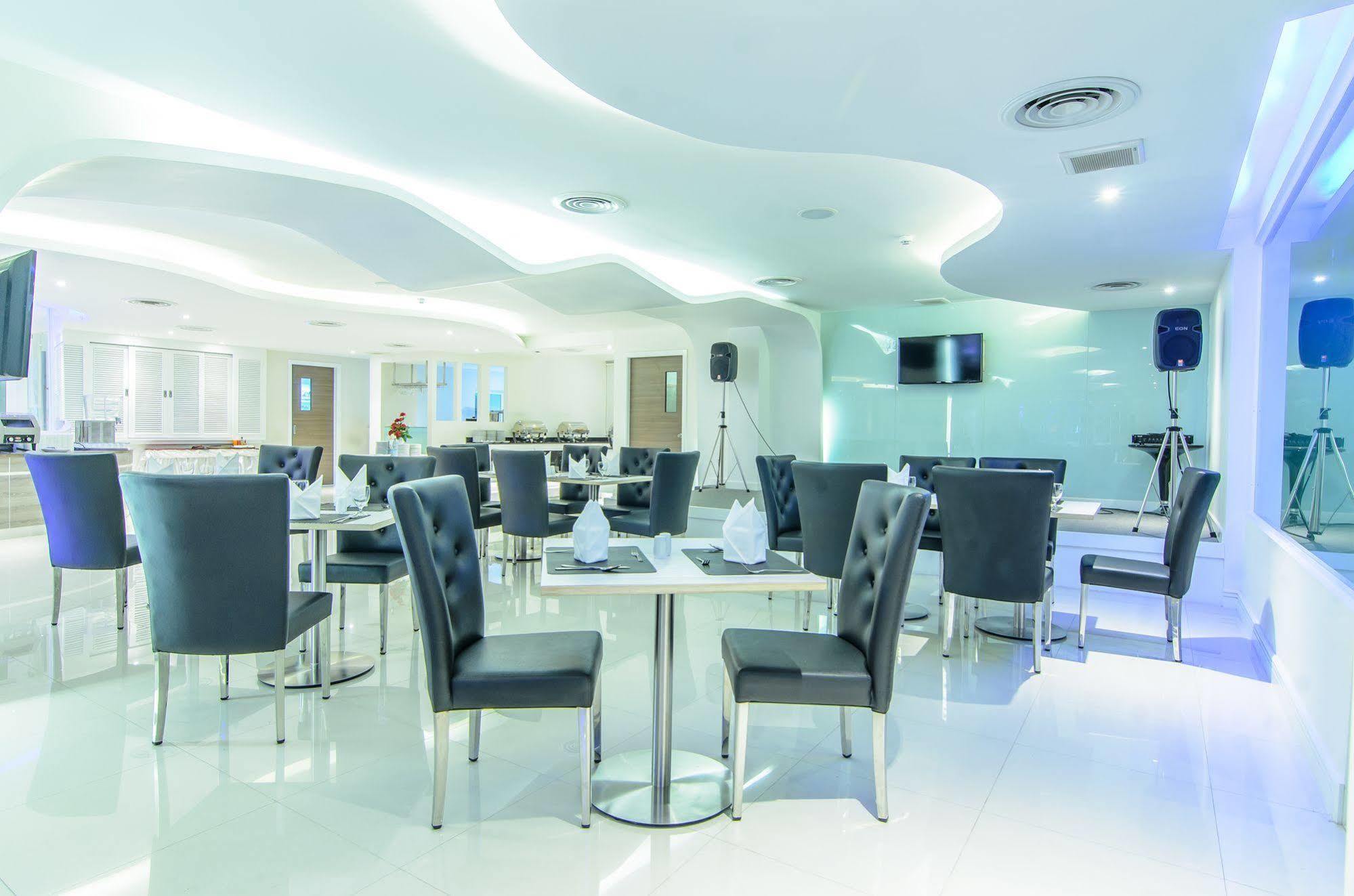 The Paradiso Jk Design Hotel Nakhon Sawan Extérieur photo