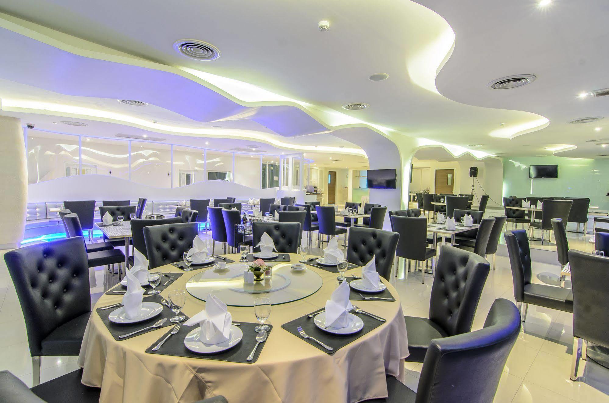 The Paradiso Jk Design Hotel Nakhon Sawan Extérieur photo